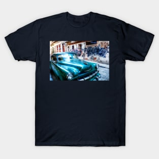 Old green American car on the streets of Havana Cuba T-Shirt